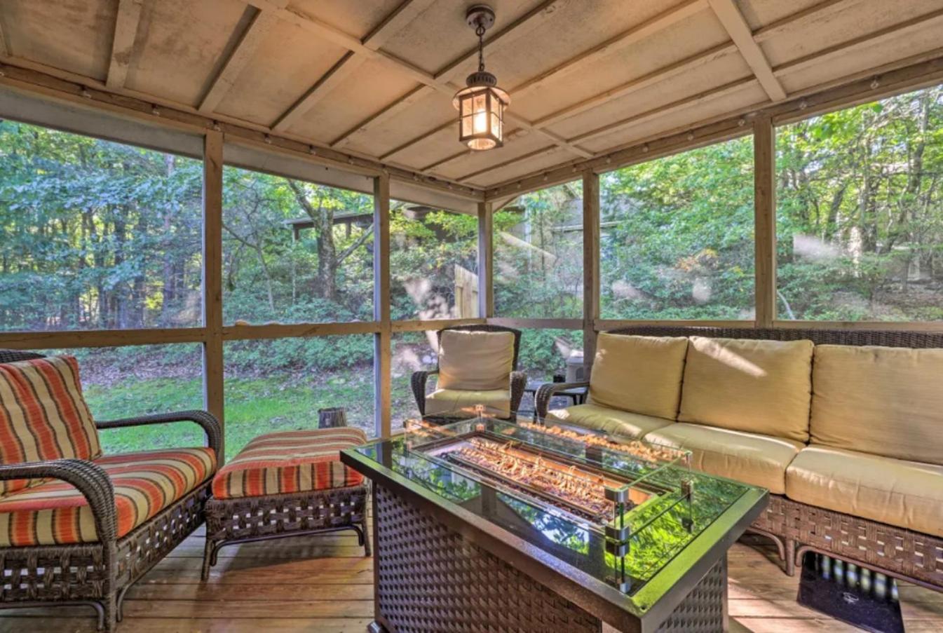 Pocono Mountain Home , Hot Tub- 1 Mile To Skiing! Tannersville Exterior foto